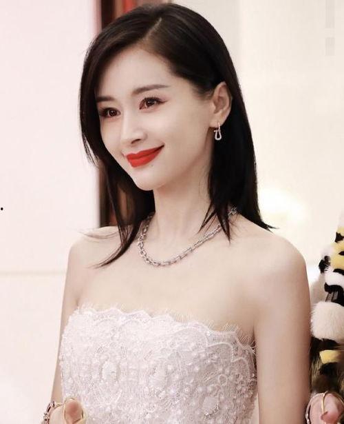 菱形脸明星网红是谁,揭秘当红网红的明星气质