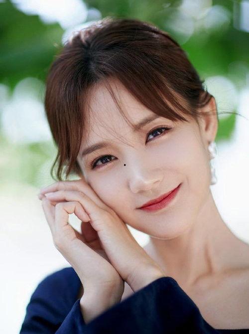 女明星网红之前的样子,女明星蜕变之路