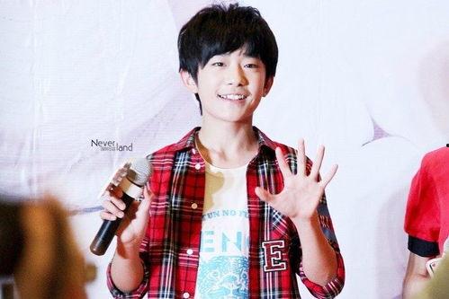 易烊千玺今日吃瓜,娱乐圈幕后故事大揭秘