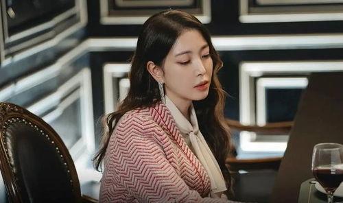 点评明星网红长相的评论,美丑各执一词，网友热议不断