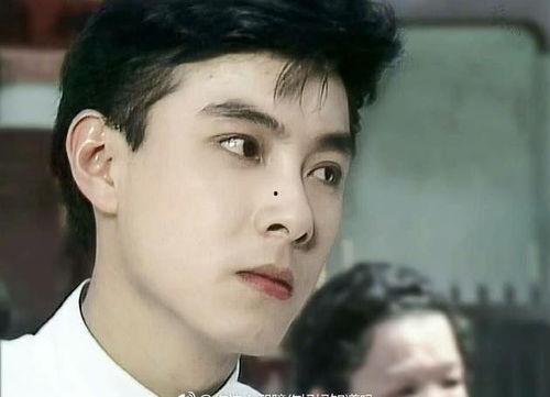 年轻人当明星网红,年轻一代明星网红的崛起之路