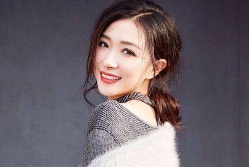 明星网红小伊伊同台,跨界合作引热议