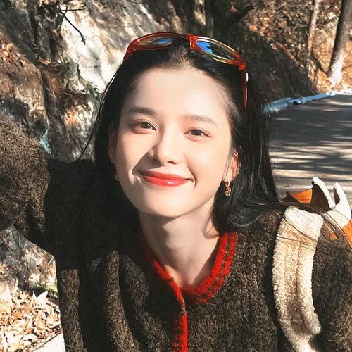 女明星网红合照头像真人,揭秘合照中的真实人生