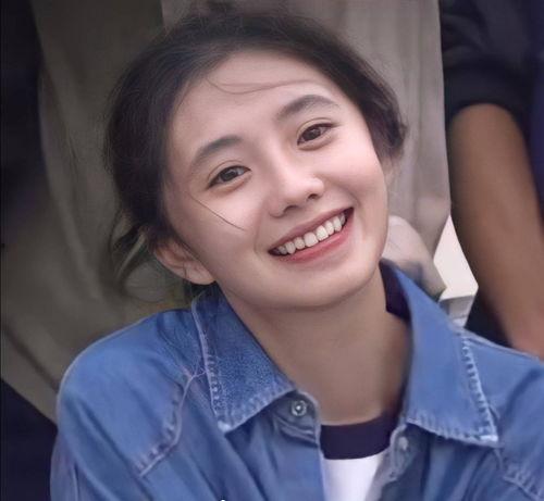 甜妹头像明星网红照片,从明星头像到人气爆棚的甜美女神