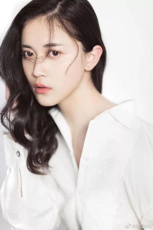 被永久禁言的明星网红,揭秘被永久封杀的明星网红幕后真相”