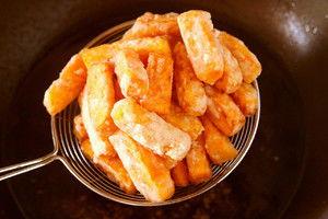 吃黑酥瓜好不好吃,口感独特，美味难挡的夏日佳品