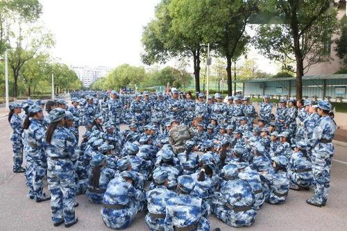 今日大瓜军训,今日大瓜背后的青春故事