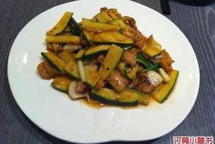 小瓜今日报价最新,新鲜瓜果价格一览，尽享夏日清凉时光”