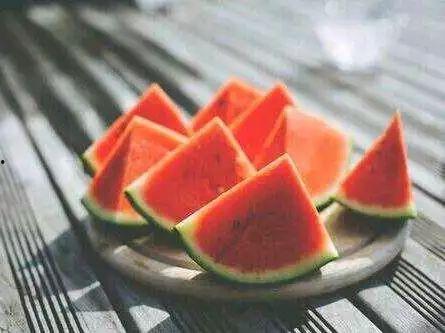 今日热门吃瓜,娱乐圈最新爆料大揭秘！