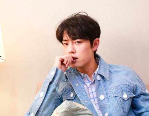 明星网红坑粉丝有多少,揭秘明星网红坑粉丝的惊人内幕