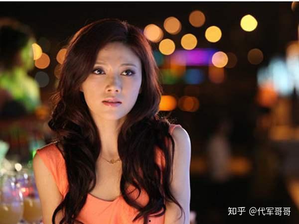 英年早逝的明星网红,英年早逝的网红传奇人生回顾”