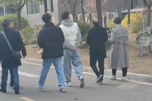 今日黑料热点吃瓜第2,吃瓜群众第二波狂欢