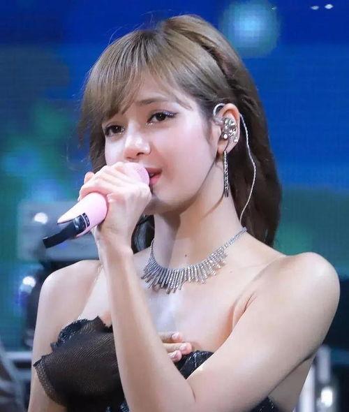 明星网红同框孙怡,时尚盛宴惊喜连连