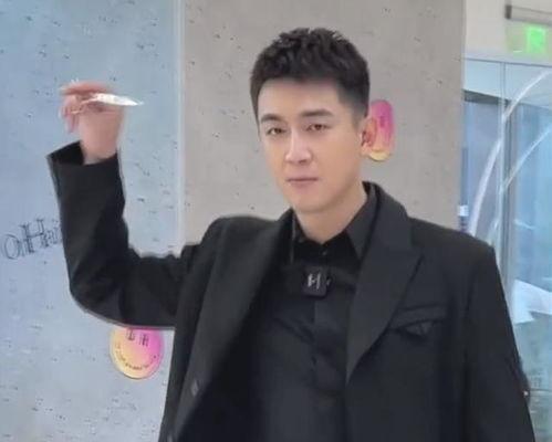 哪些明星网红开小鹏店,小鹏汽车新店开业热潮席卷而来