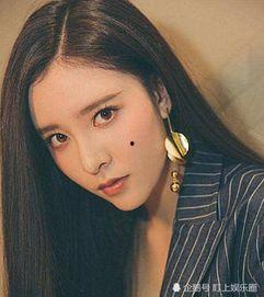 撞脸明星网红直播视频,网友直呼“真假难辨”