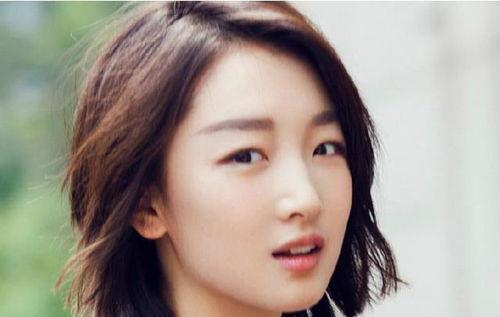 女明星网红长相图片,颜值与才华并存的时尚偶像