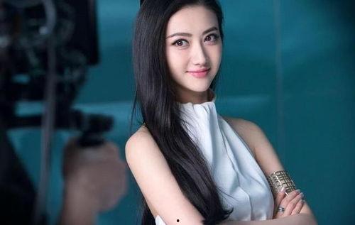 明星网红穿搭测评文案,明星同款解析与时尚测评