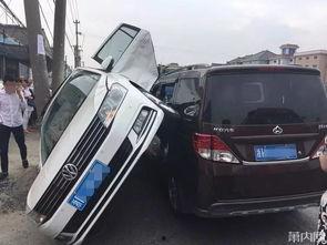 今日萧山瓜沥交通事故,紧急救援与事故原因调查进行中