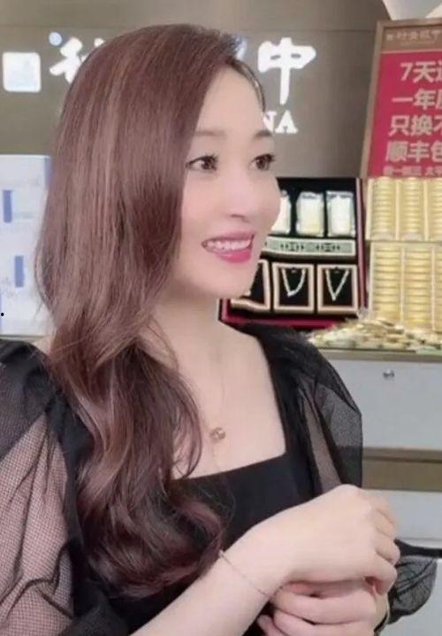 带货明星网红是谁,明星网红带货力MAX！揭秘热门产品背后的神秘力量