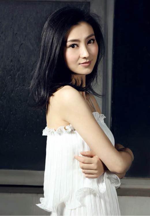 演员媒体明星网红是谁,揭秘当红演员、媒体明星及网红的璀璨风采