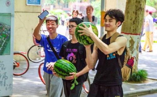 今日吃瓜学生学校