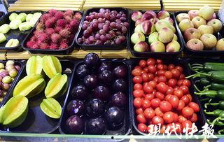 连云港今日鲜瓜价格,市民抢购热潮涌动”