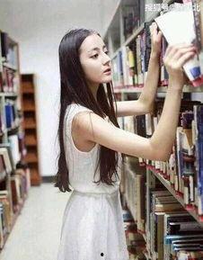 明星网红话题文案搞笑女