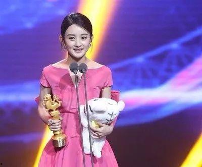 买菜明星网红是谁啊,她是如何成为人气王者的？