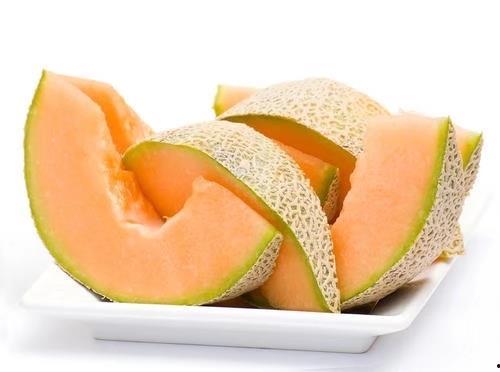 郑州哈密瓜今日行情,品质优良，价格稳定，市场需求旺盛